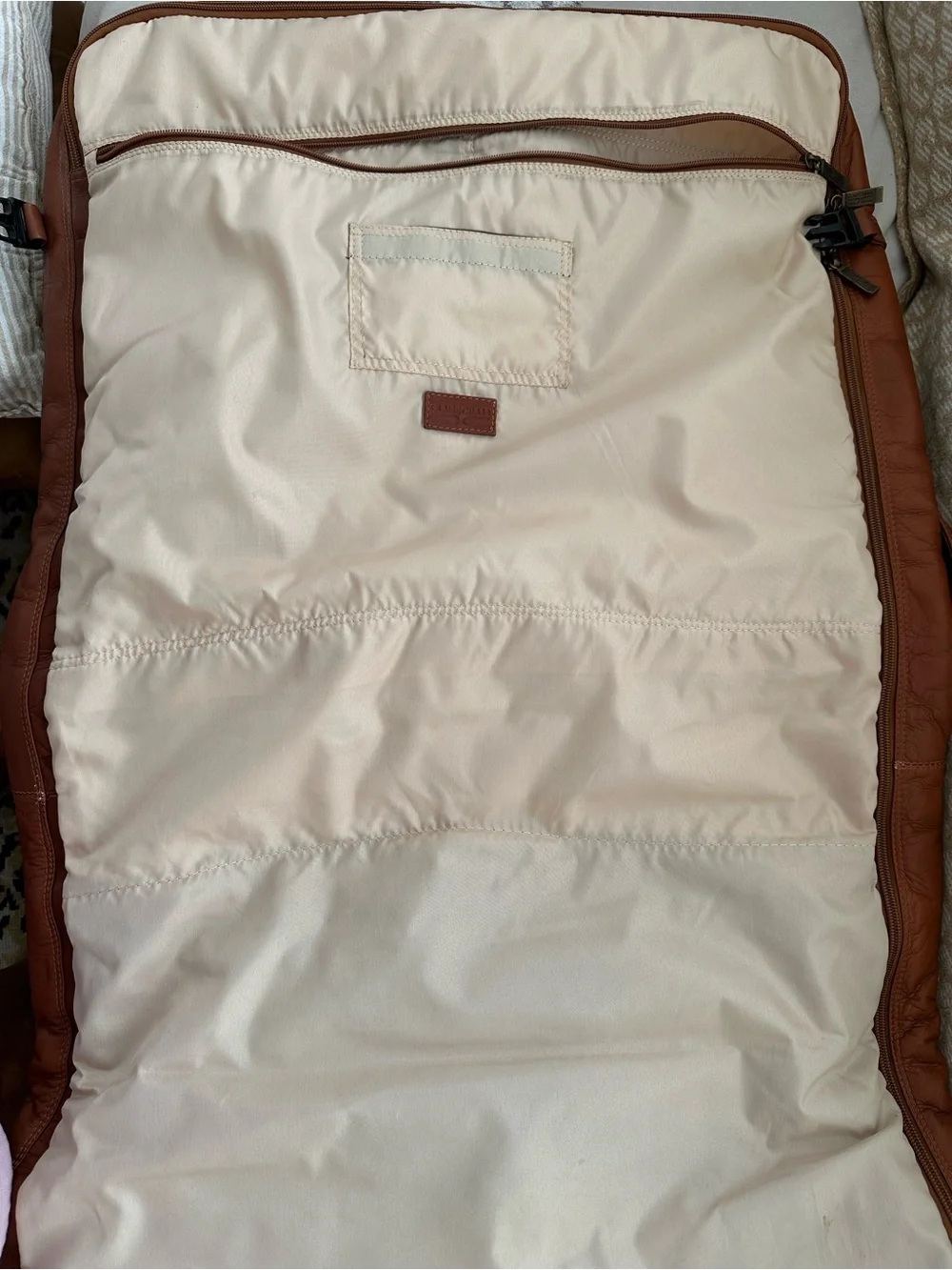 Men's or ladies leather garment bag